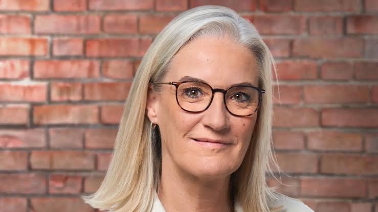 Friederike Werner: Biografie, Karriere, Alter und ihre Rolle bei Bares für Rares friederike werner